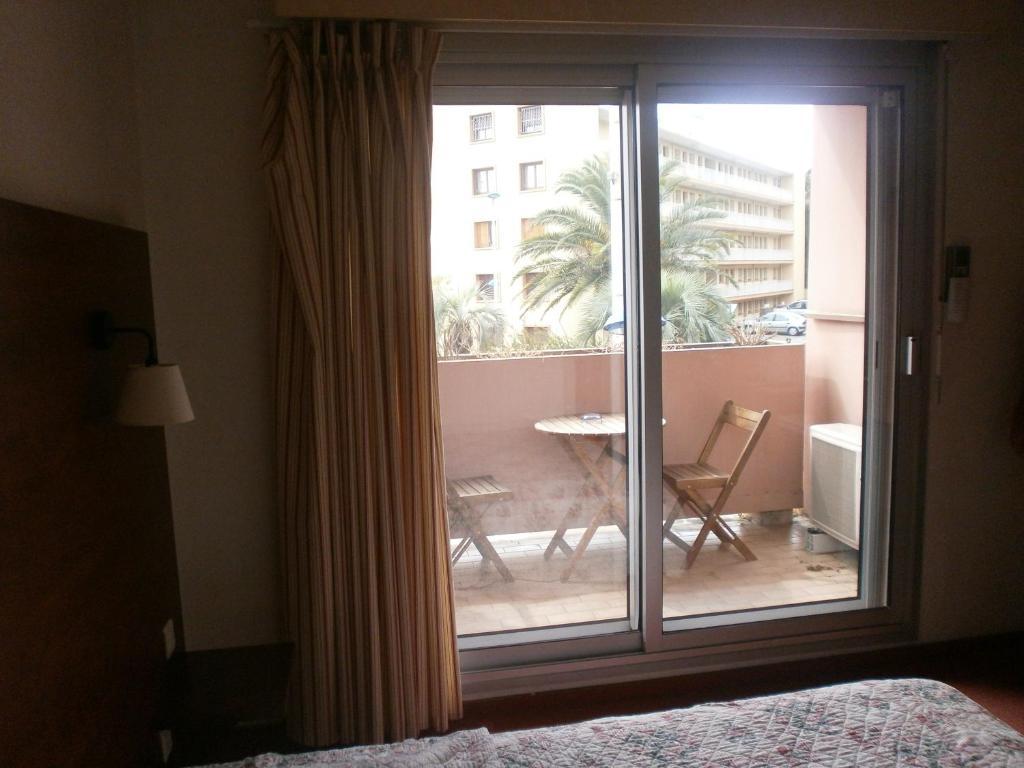 Hotel Maya Cavalaire-sur-Mer Bilik gambar
