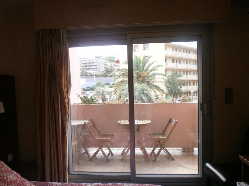 Hotel Maya Cavalaire-sur-Mer Bilik gambar